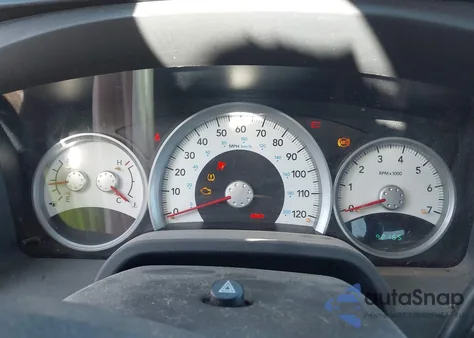 2008 Dodge Dakota Laramie z USA, uszkodzony, nr VIN 1D7HW58N88S633530